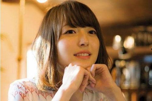 网红吃瓜赵露丝微博,揭秘娱乐圈幕后故事  第2张 网红吃瓜赵露丝微博,揭秘娱乐圈幕后故事  第2张