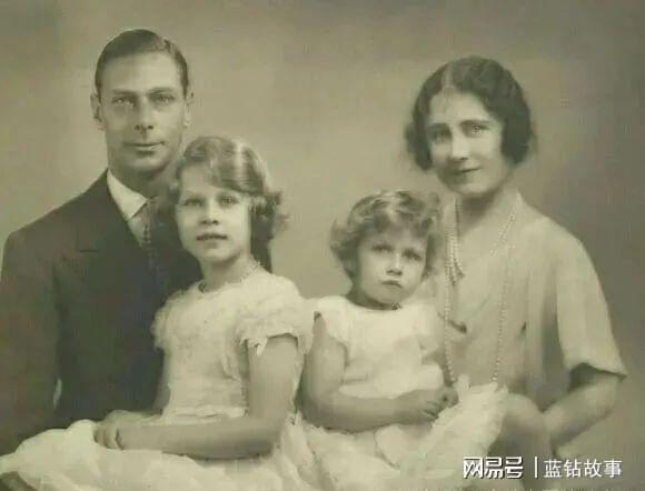 王室最新爆料新闻直播,最新爆料直播深度解析  第2张 王室最新爆料新闻直播,最新爆料直播深度解析  第2张